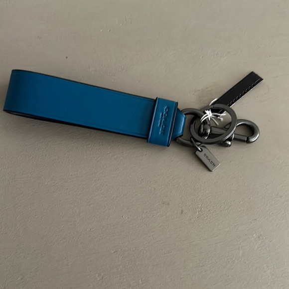 COACH Keychain Strap - Picture 1 of 4